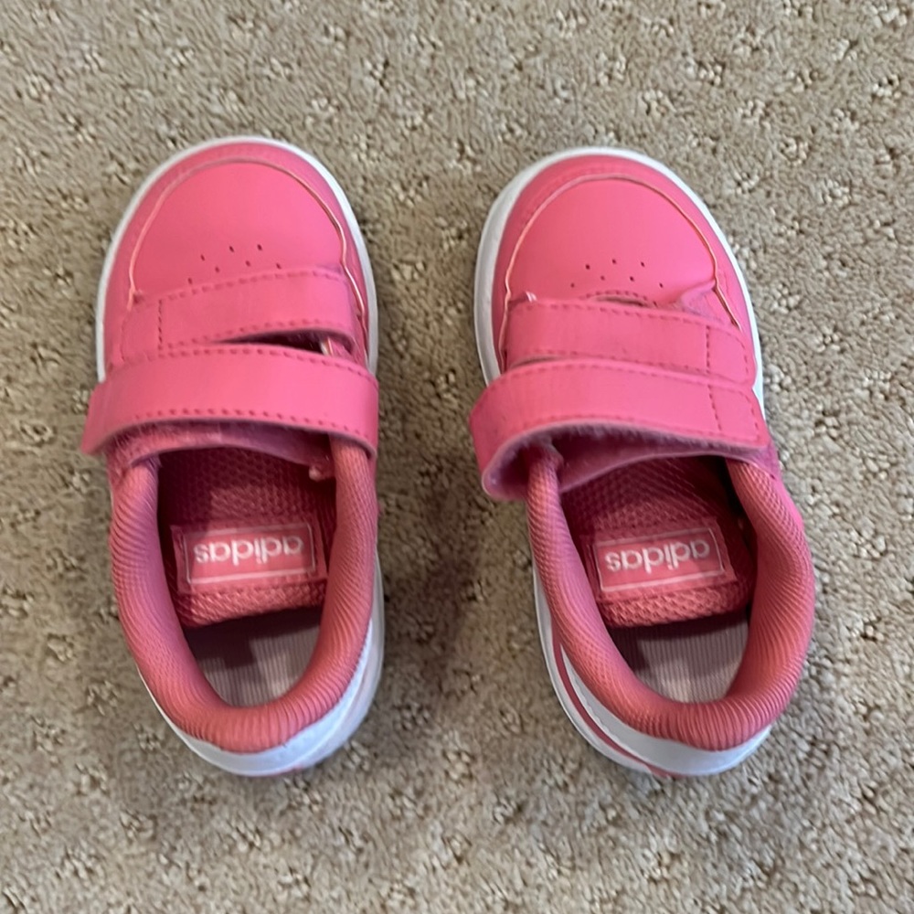 Adidas Baby Girl Shoes VGUC Size 5.5